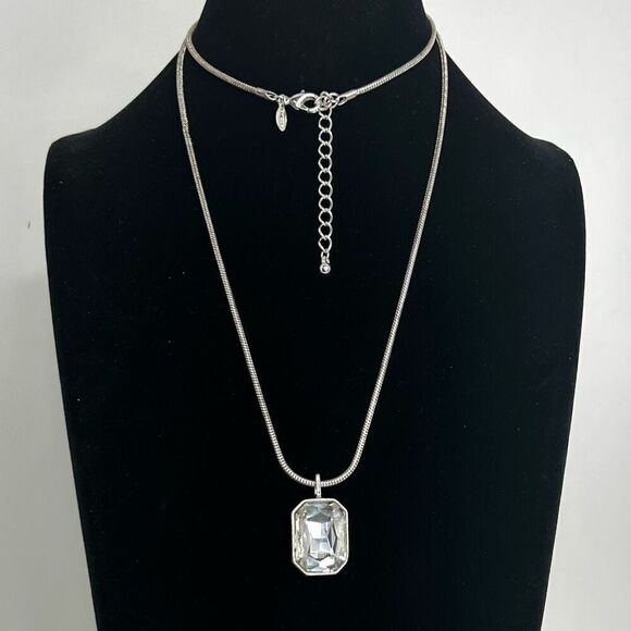 Chico's Long Necklace Women's Silver-tone Rounded Snake Chain Crystal Pendant - Picture 7 of 9